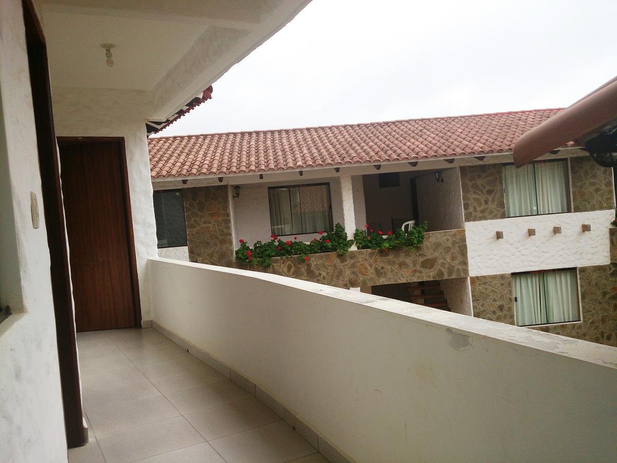 Plaza Pueblo Hotel Vallegrande Buitenkant foto
